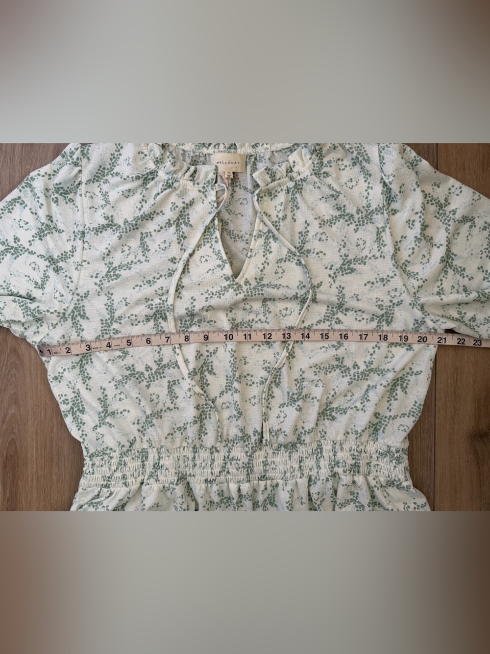 MELLODAY Sage Floral Peplum Blouse NWT - Picture 2 of 6